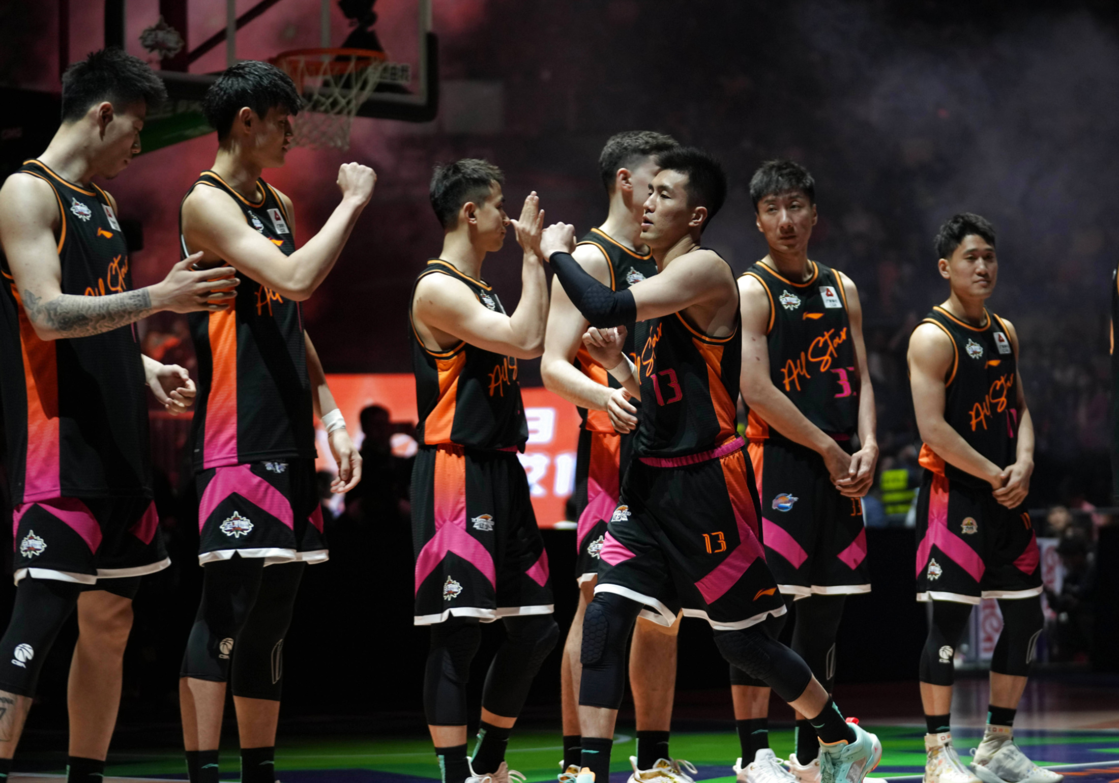 关于赛前CBA常规赛焦点战,马德里竞技迎来里程碑,球迷炸锅,临场指挥获称赞的信息 关于赛前CBA常规赛焦点战,马德里竞技迎来里程碑,球迷炸锅,临场指挥获称赞的信息