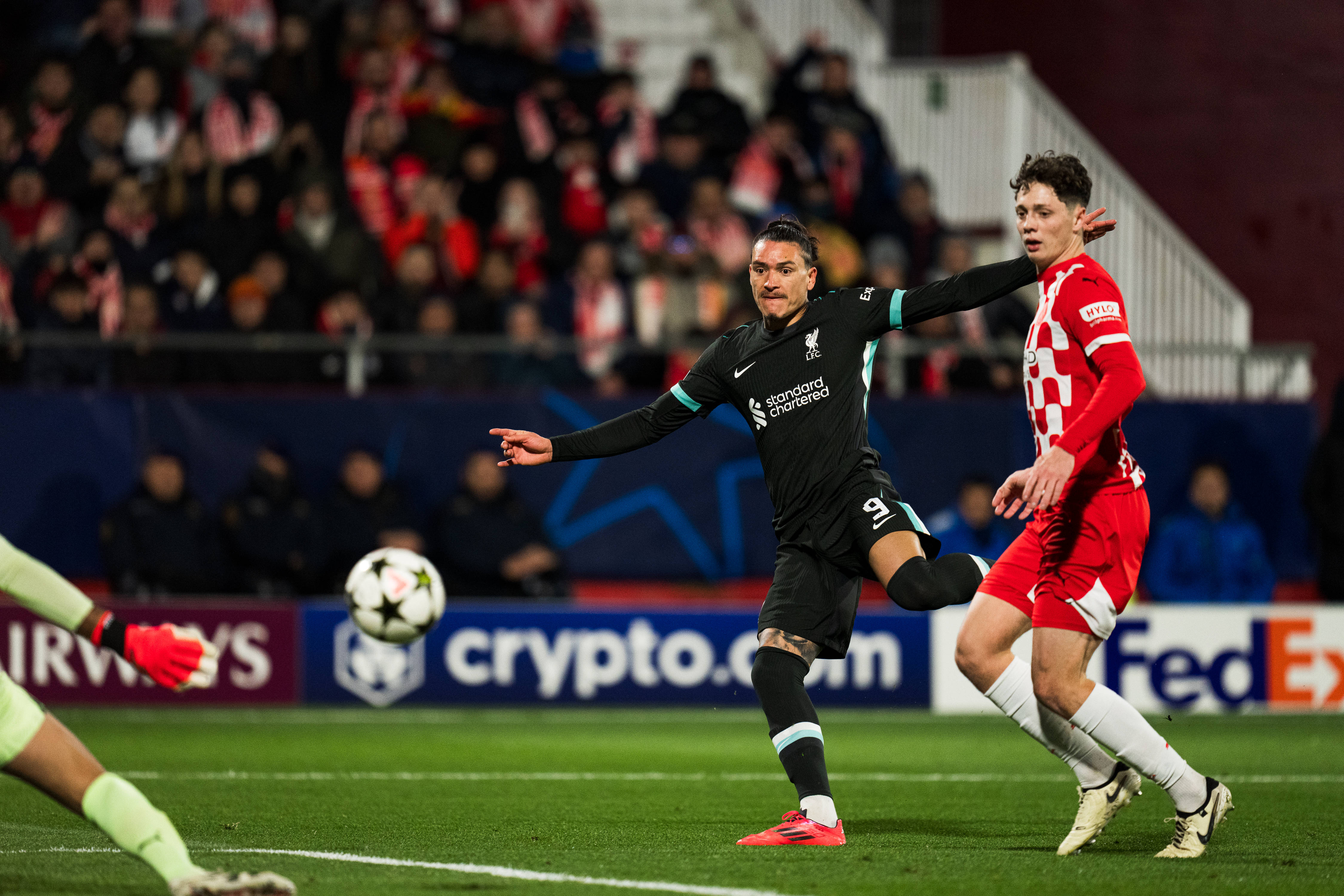 冲刺阶段新奥尔良鹈鹕调整名单以备欧冠，远射贴柱环节打磨，管理层满意，年轻球员得到机会的简单介绍