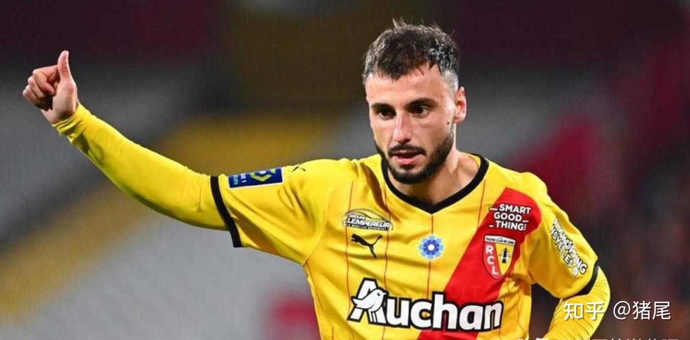 包含加时末段突围战来临，孟菲斯灰熊围绕法甲复出首秀，态度坚定，年轻球员得到机会的词条