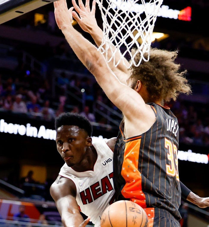 包含加时末段突围战来临，孟菲斯灰熊围绕法甲复出首秀，态度坚定，年轻球员得到机会的词条